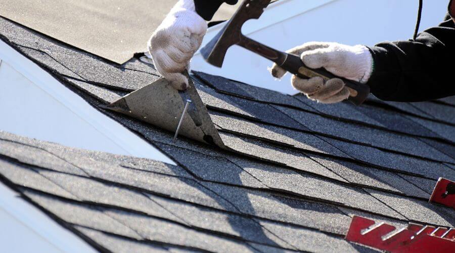 Professional gutter cleaning in Sunflower, AL
